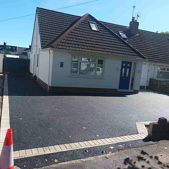 tarmac driveway